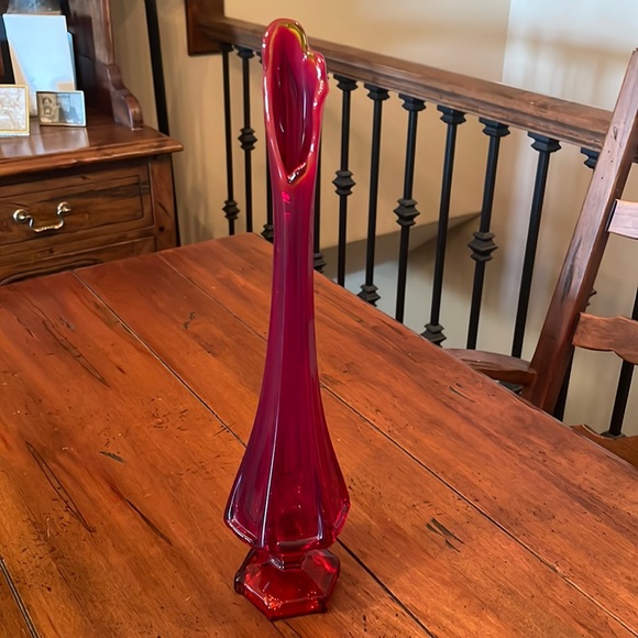 Viking Other - Vintage Swung Glass Amberina / Ruby Vase